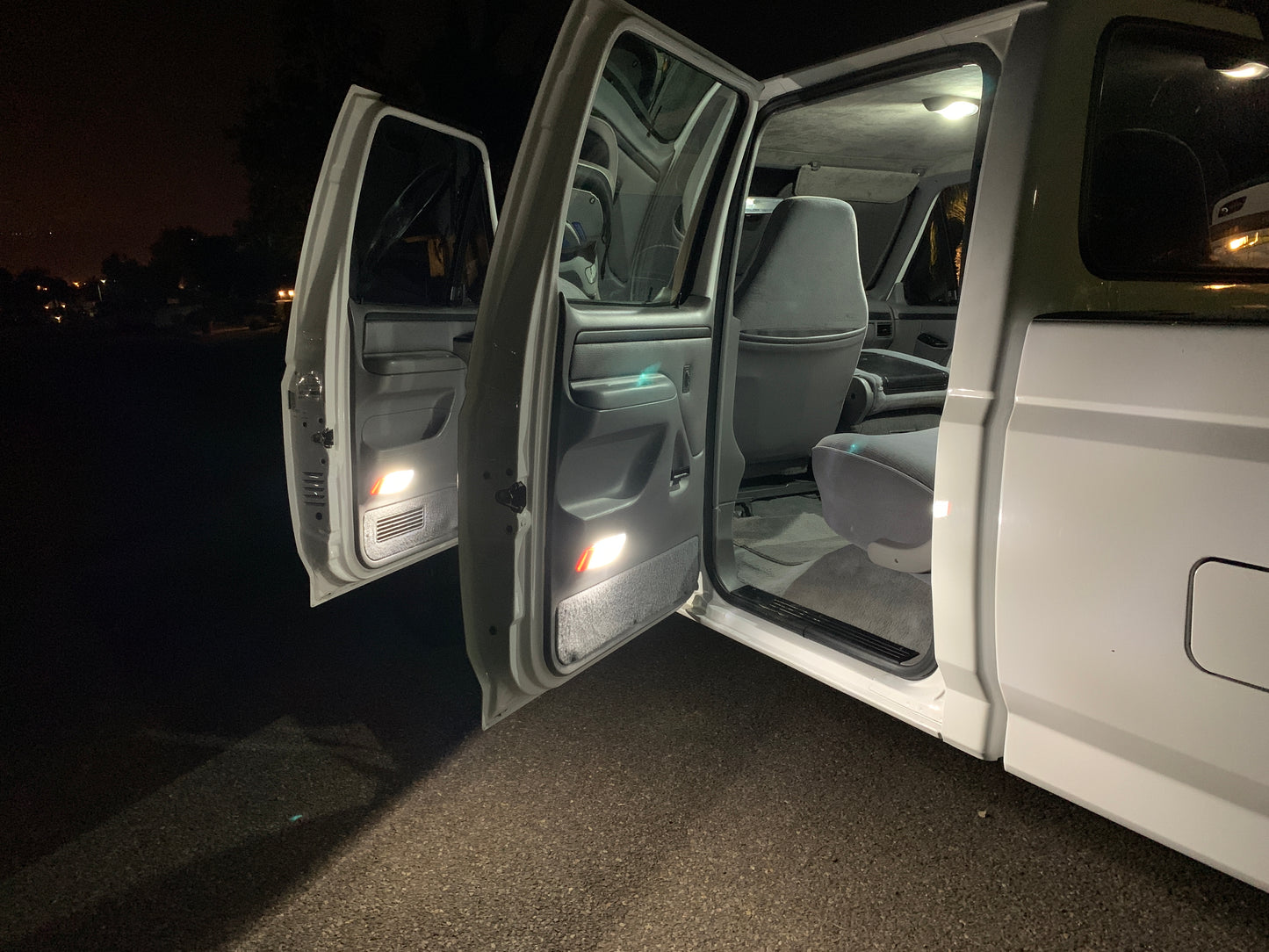 '92 - '93 OBS Ford F-350 Crew Cab Interior/Exterior LED Bulb Retrofit Kit