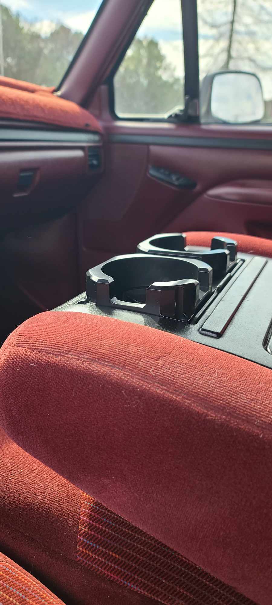 Complete Performance Custom Cup Holder - 1992-1997 Ford F-Series & Bronco