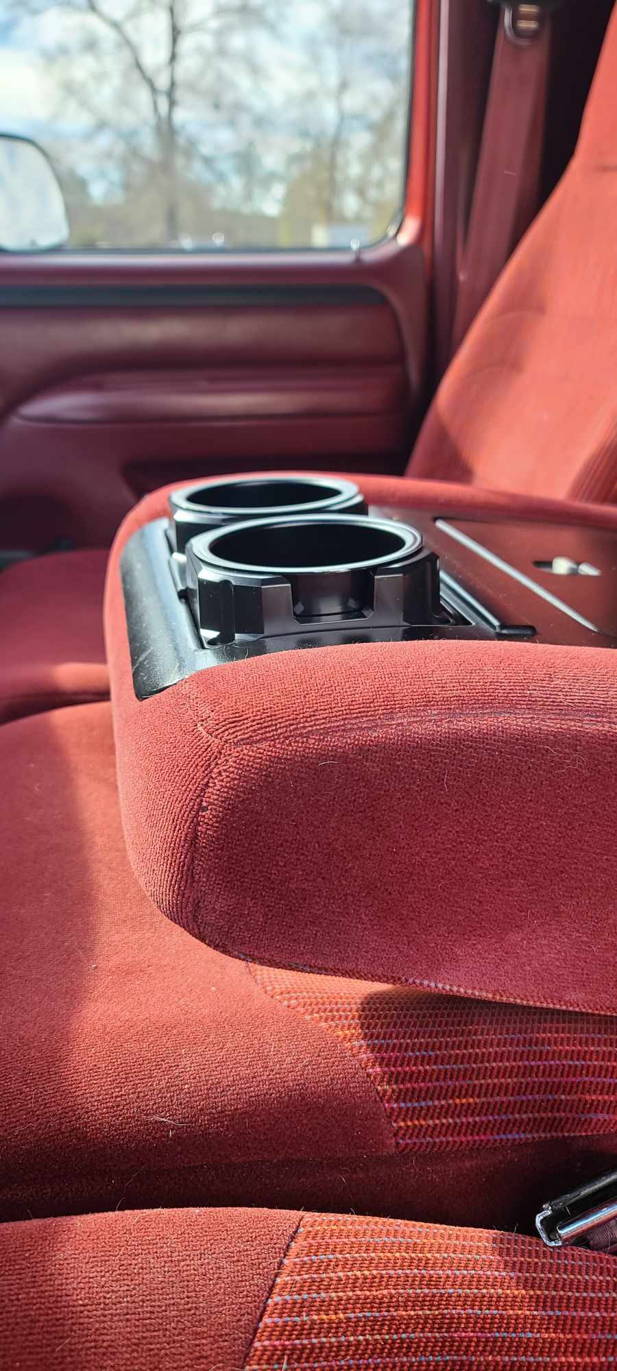 Complete Performance Custom Cup Holder - 1992-1997 Ford F-Series & Bronco