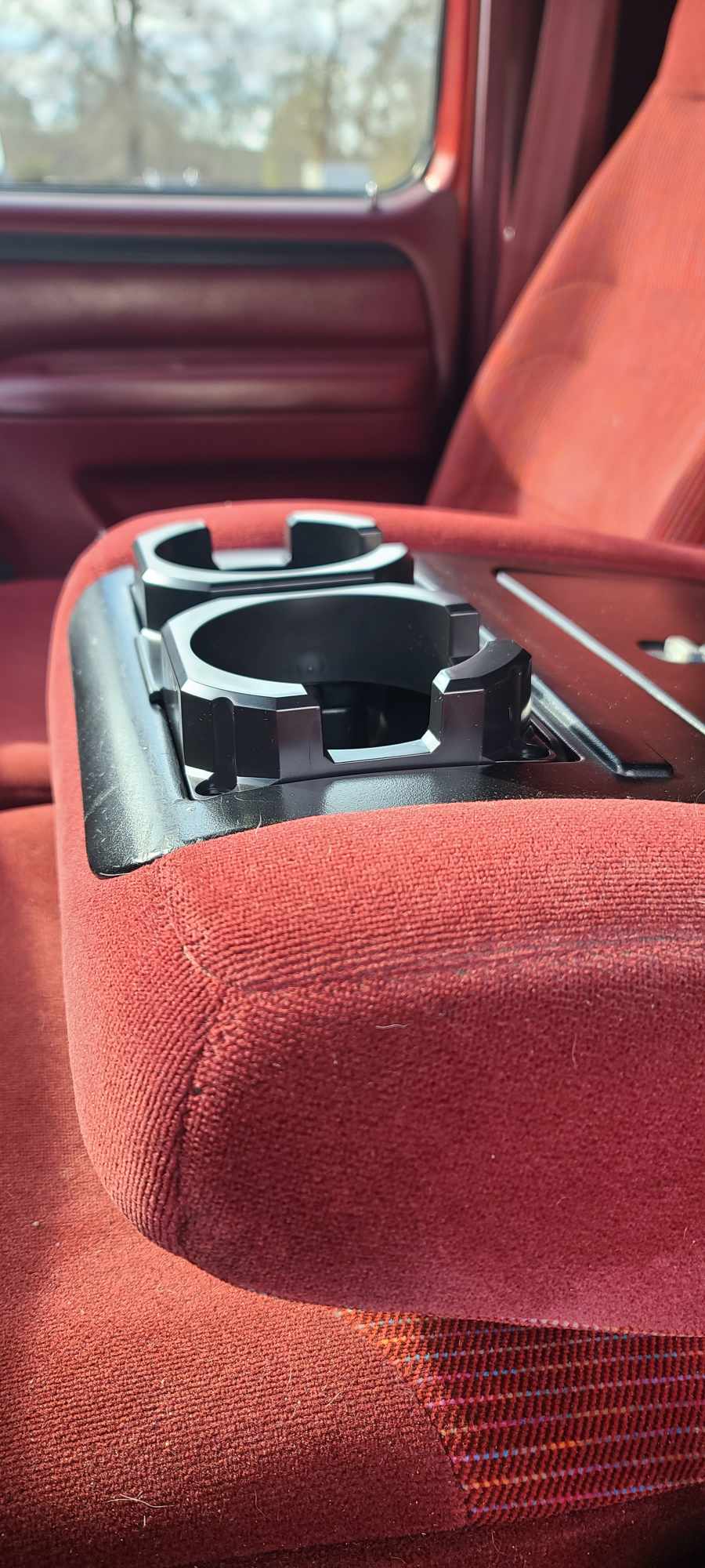 Complete Performance Custom Cup Holder - 1992-1997 Ford F-Series & Bronco