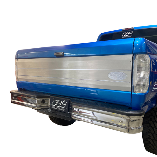 Tailgate Panel with Two Lines