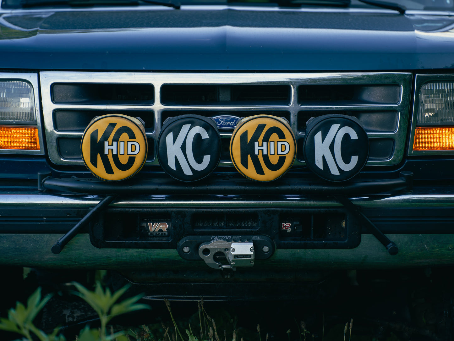 OBS Ford F-Series Light Bar Mount (CP)