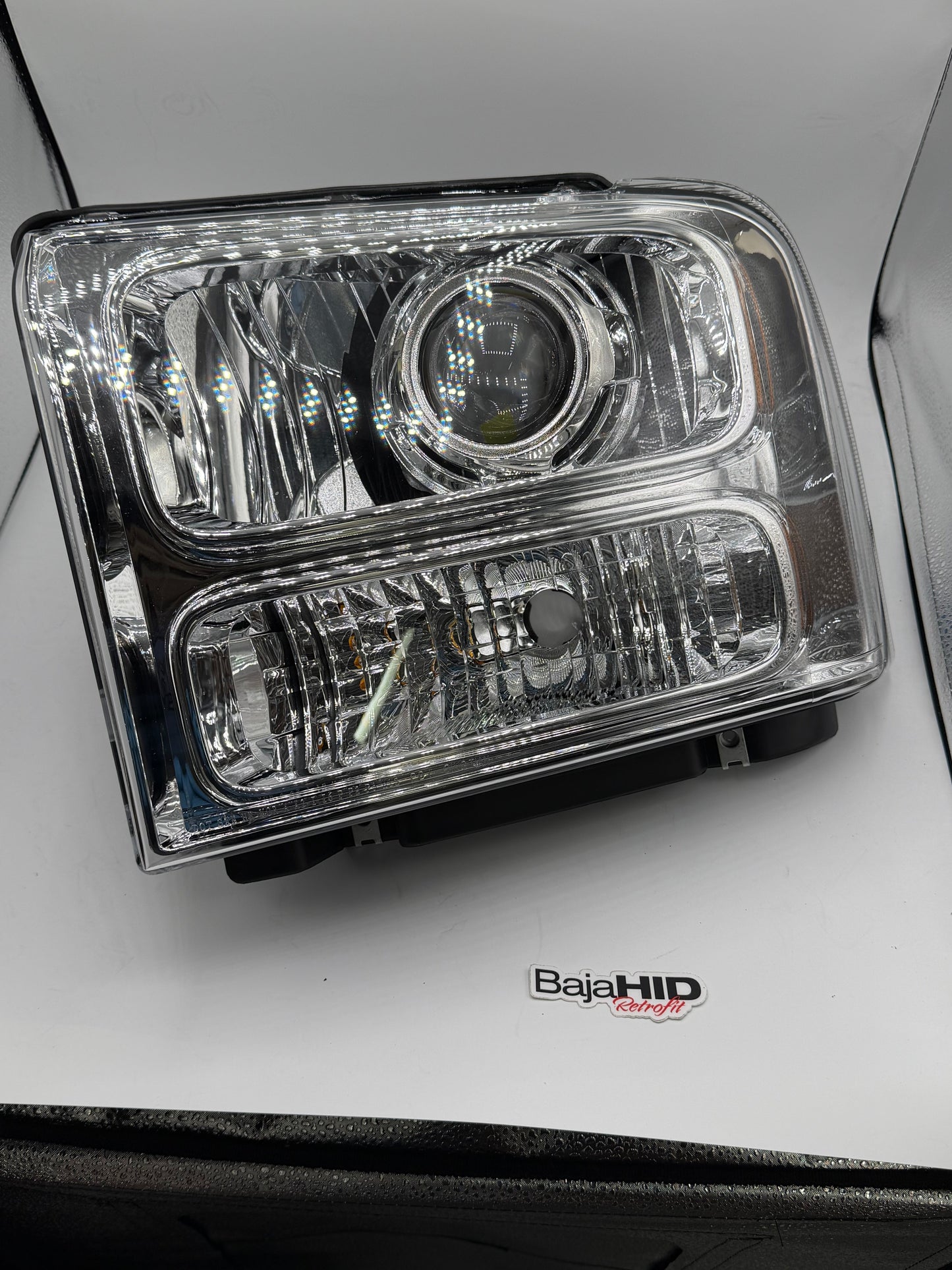 99-07 Ford F250/F350 Superduty/Excursion Headlight LED Retrofit