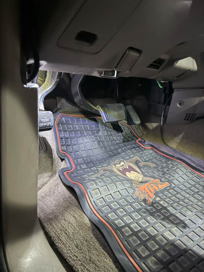 '00 - '06 Toyota Tundra Access Cab LED Retrofit Kit